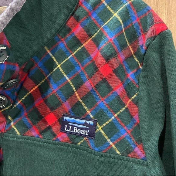 L.L. Bean Green Plaid Pullover Top - Picture 5 of 11